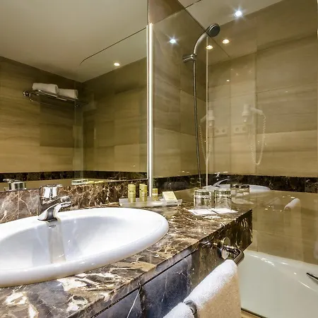 Exe Barbera Parc Hotel 4*